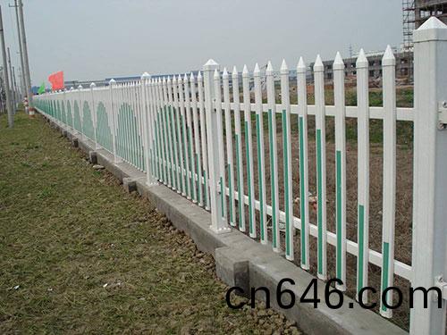 pvc鋅(xin)鋼(gang)護(hu)欄(lan)網(wang)